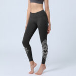 Buddha Stones Heart-shaped Petals Flowers Print Gym Leggings Women's Yoga Pants