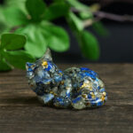 Buddha Stones Crystal Chip Epoxy Resin Small Cat Positive Decoration