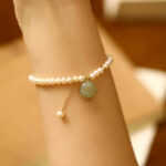 Buddha Stones Natural Hetian Jade Cat Paw Design Pearl Luck Bracelet