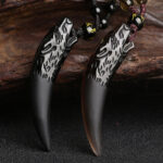 Buddha Stones Natural Ice Obsidian Wolf Tooth Pattern Courage Necklace Pendant